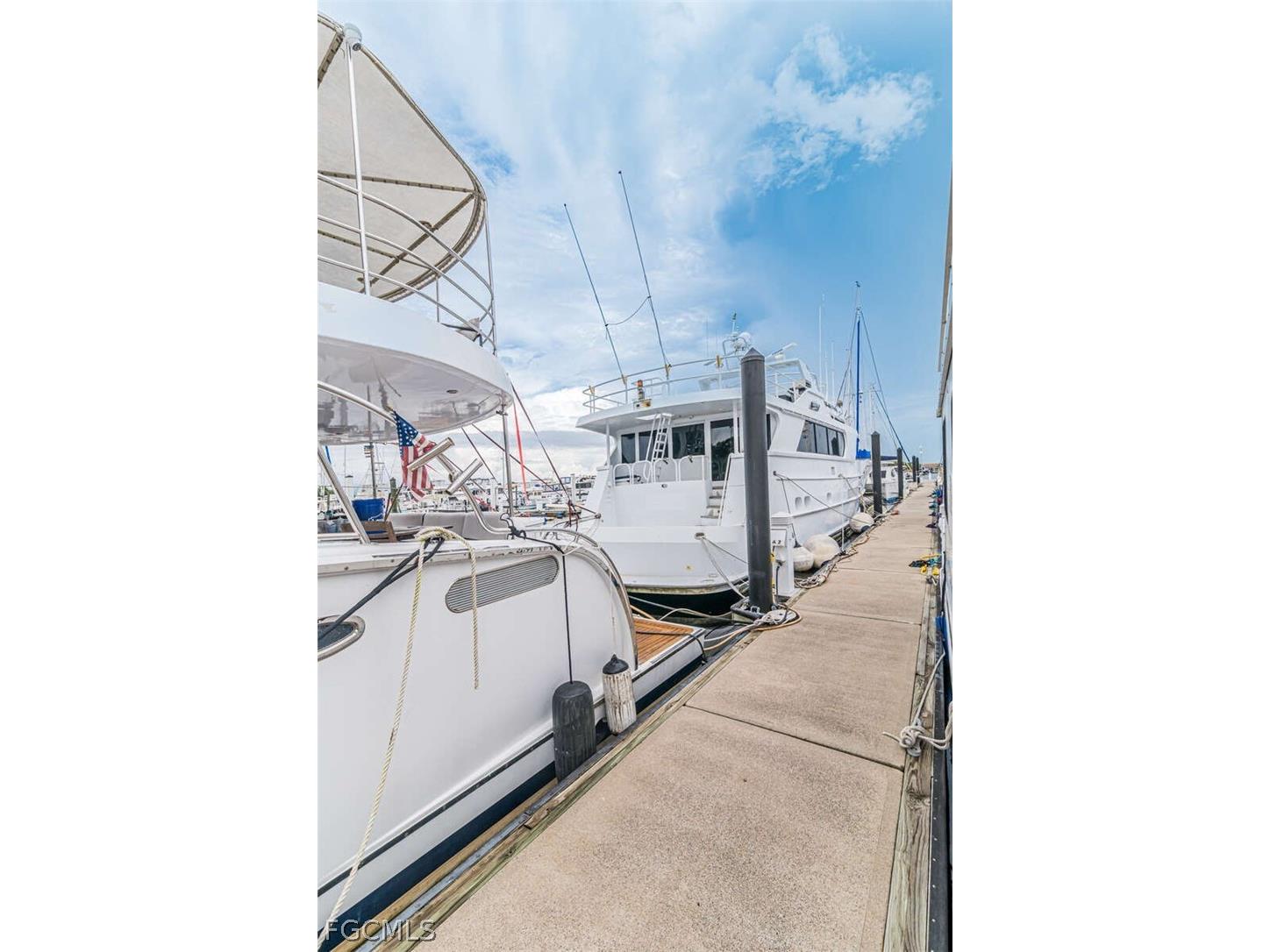 525 Newport Drive Naples FL 34114 2026010953 image13