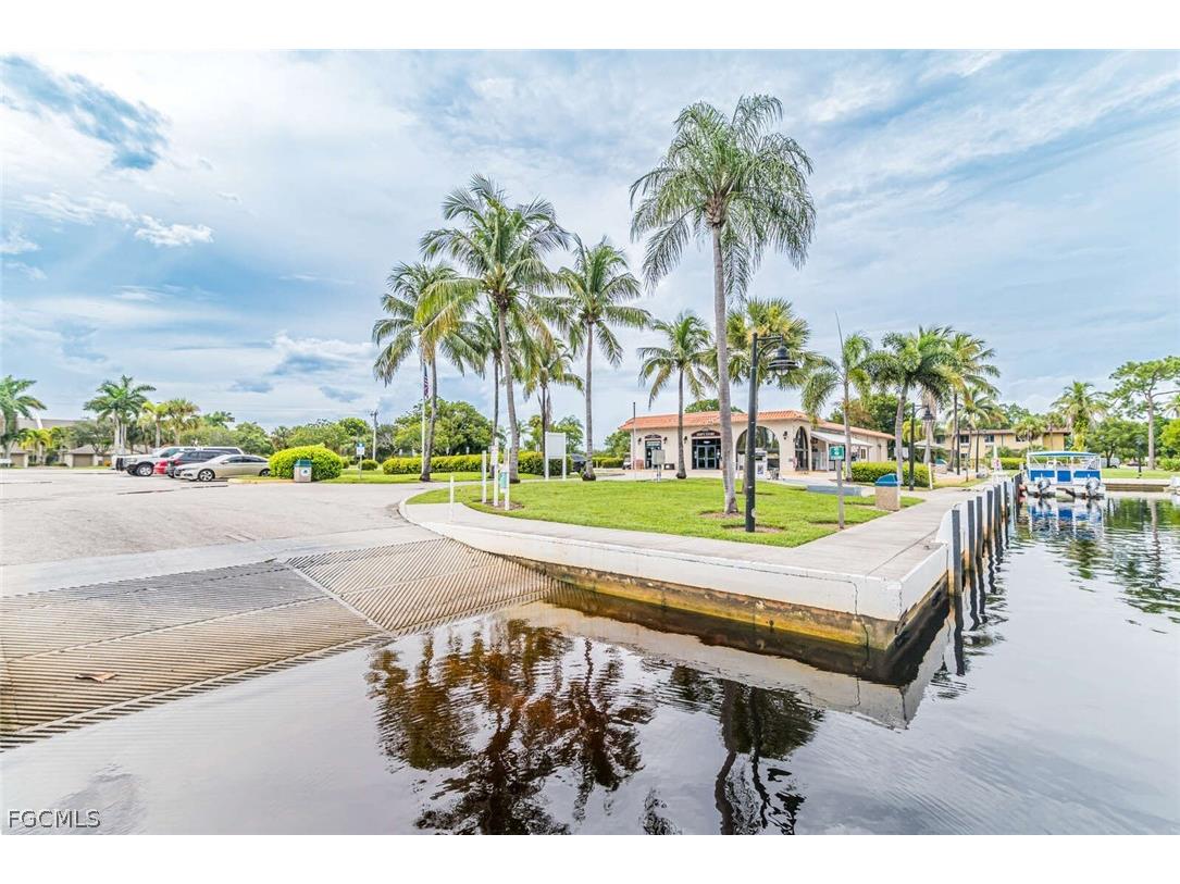 525 Newport Drive Naples FL 34114 2026010953 image14