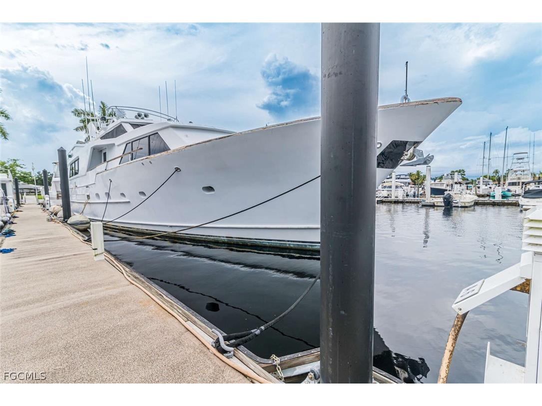 525 Newport Drive Naples FL 34114 2026010953 image15