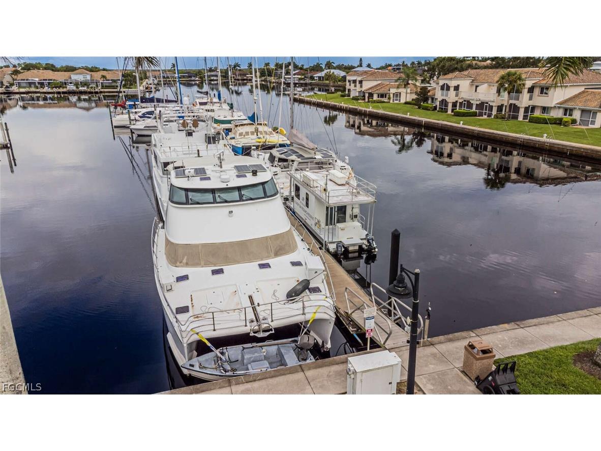 525 Newport Drive Naples FL 34114 2026010953 image19