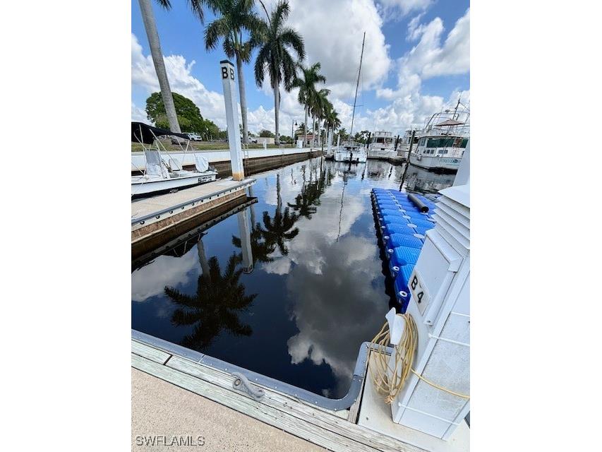 525 Newport Drive Naples FL 34114 226000555 image1