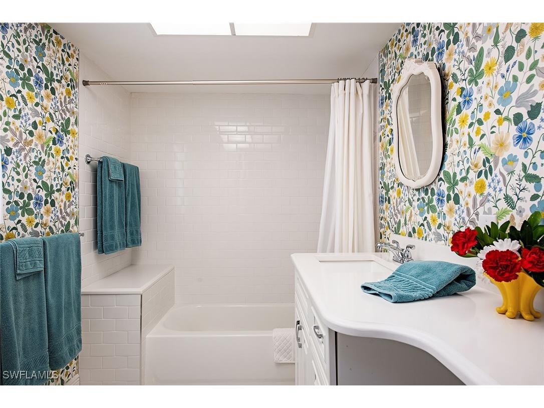 525 Port Side Drive Naples FL 34103 225058329 image13