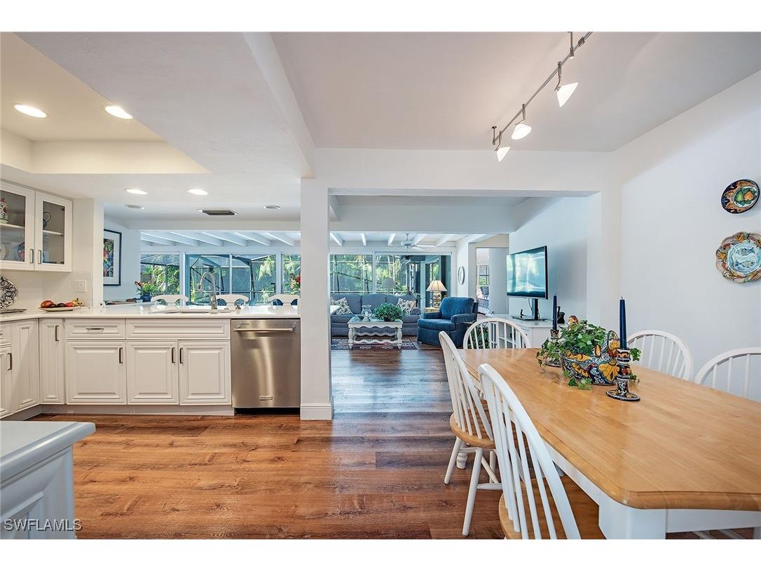 525 Port Side Drive Naples FL 34103 225058329 image14