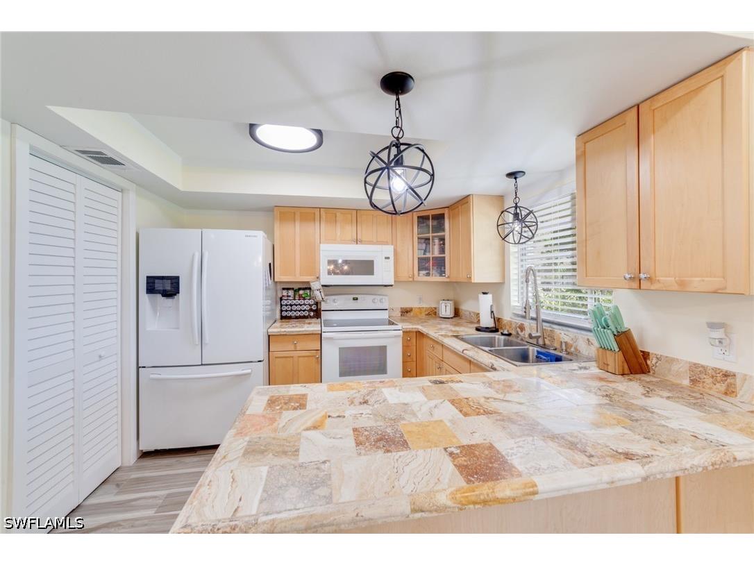 525 SE 11th Court Cape Coral FL 33990 226014305 image10