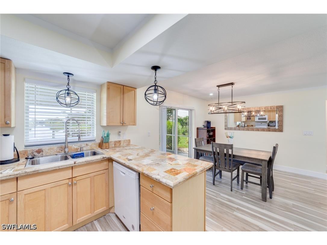 525 SE 11th Court Cape Coral FL 33990 226014305 image11
