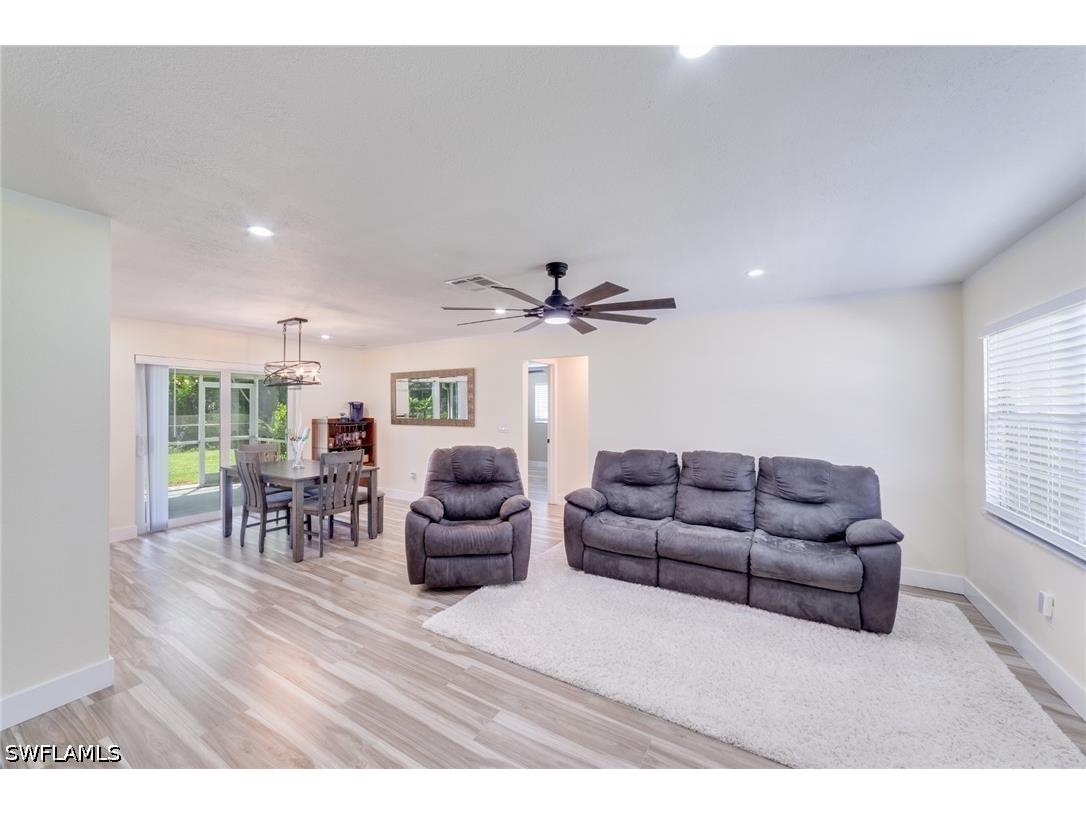 525 SE 11th Court Cape Coral FL 33990 226014305 image5