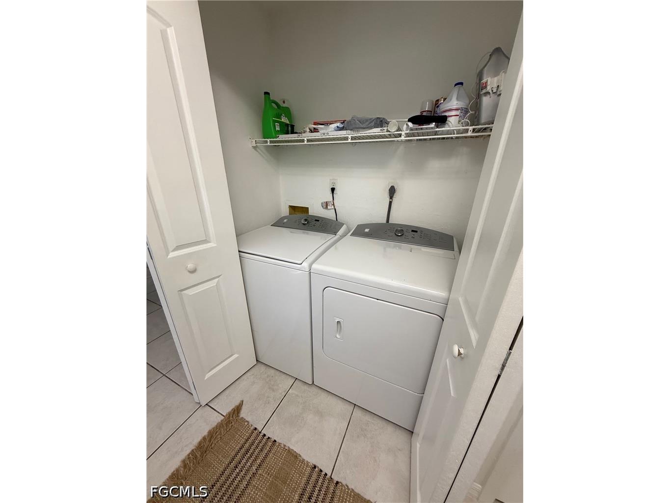 525 SE Van Loon Terrace Cape Coral FL 33990 2026015518 image13