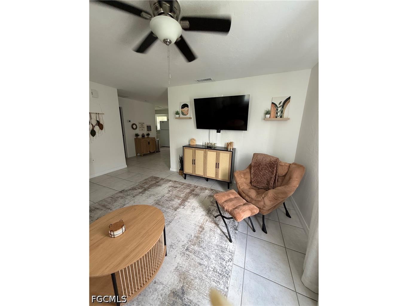 525 SE Van Loon Terrace Cape Coral FL 33990 2026015518 image3