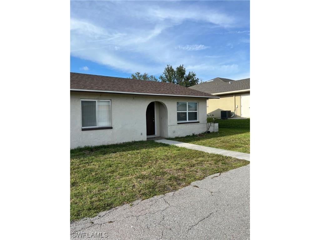 525 SE Van Loon Terrace Cape Coral FL 33990 223038025 image1