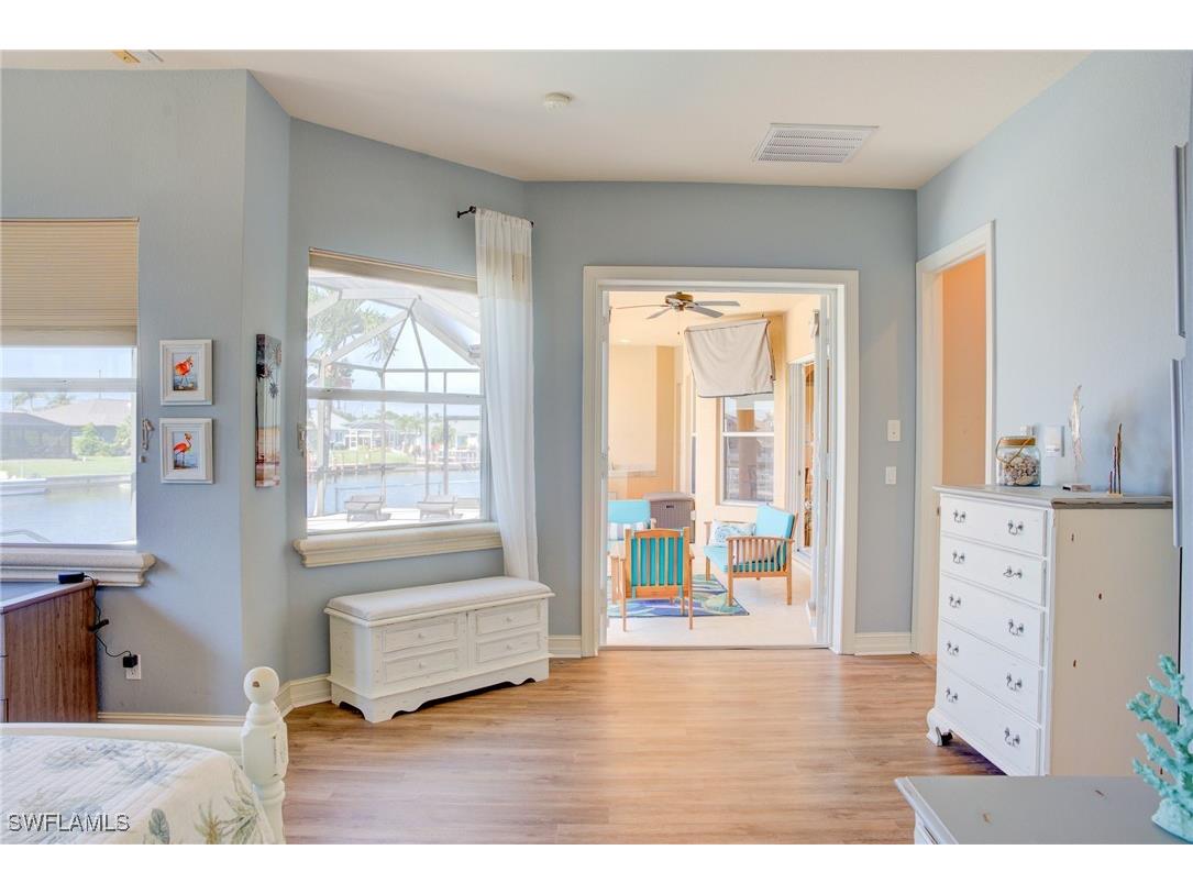 525 SW 8th Terrace Cape Coral FL 33991 225031275 image19