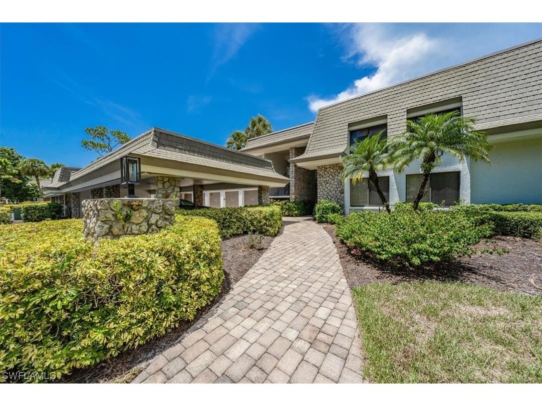 525 Wildwood Lane Naples FL 34105 223050829 image1