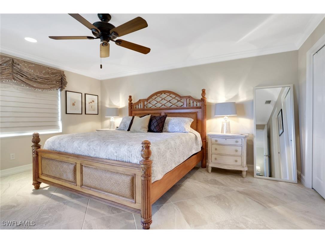 5250 Fox Hollow Drive #505 Naples FL 34104 225080237 image4