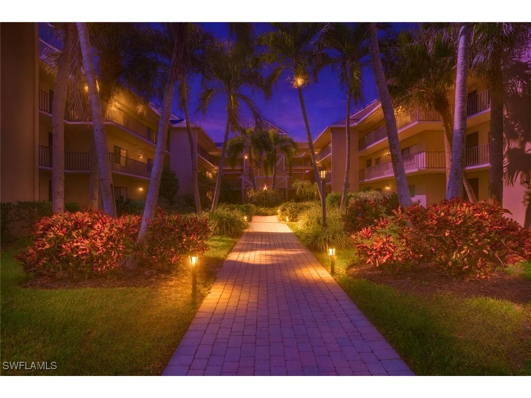 5250 Fox Hollow Drive #505 Naples FL 34104 225080237 image5