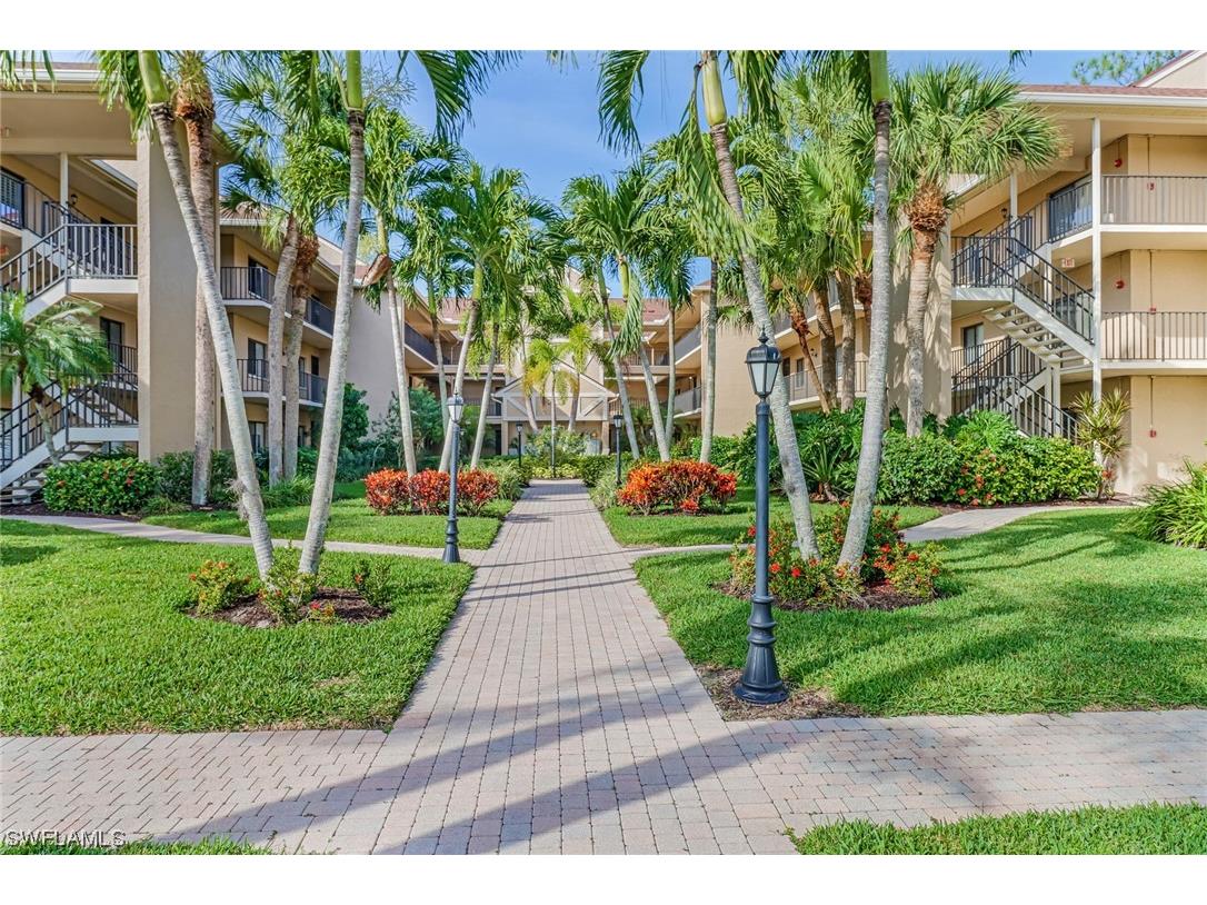 5250 Fox Hollow Drive #531 Naples FL 34104 224002952 image1