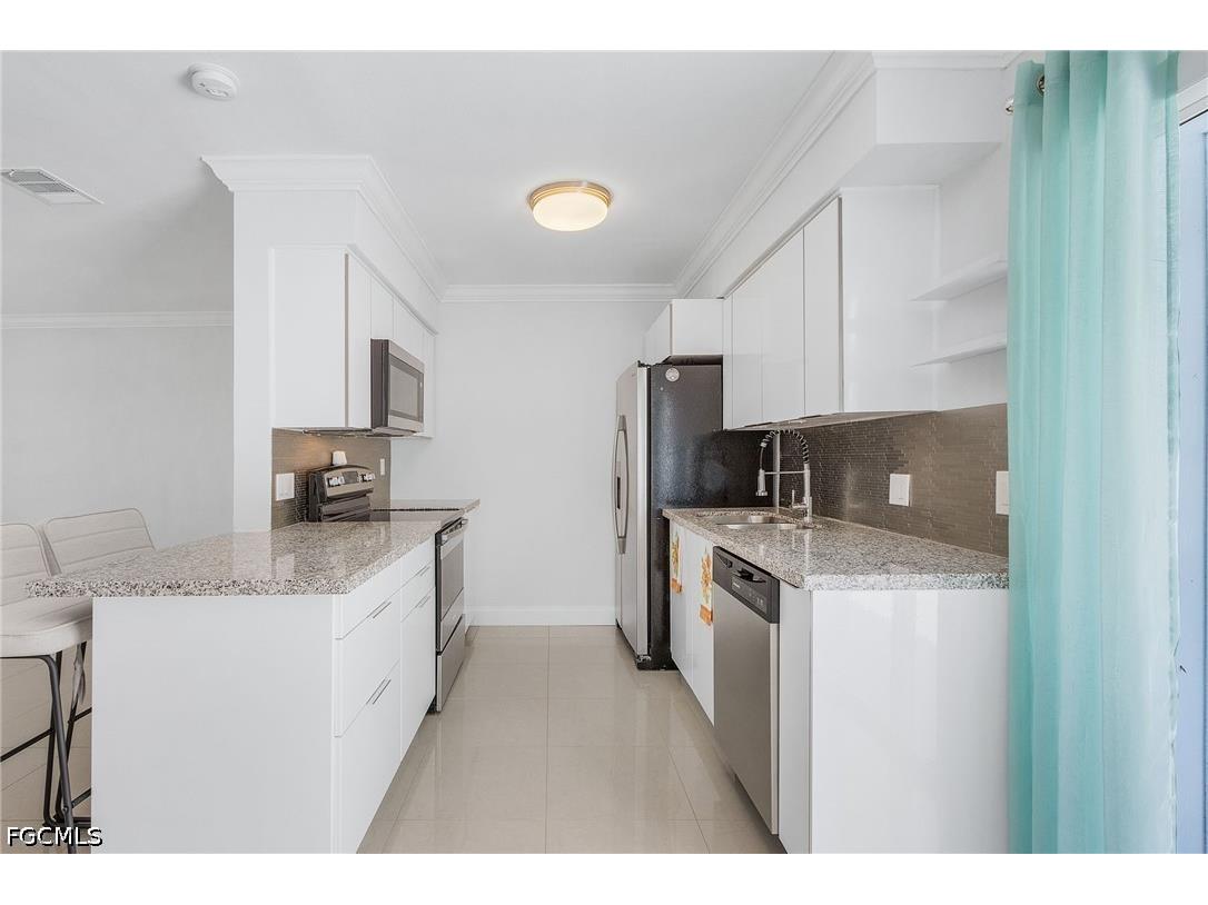 5251 Tower Drive Cape Coral FL 33904 2026022344 image11
