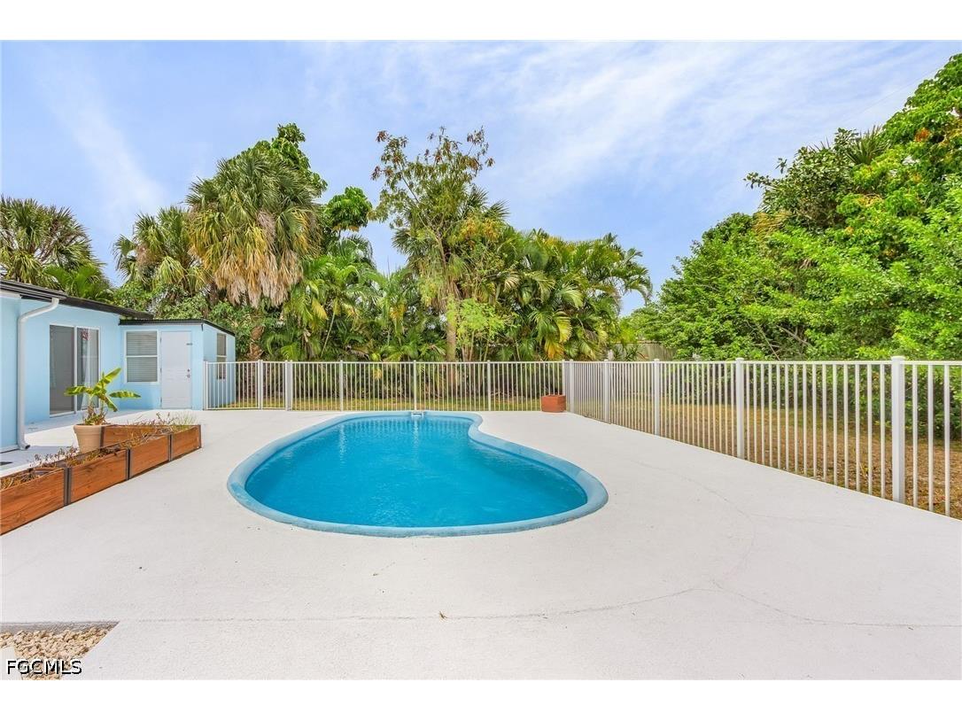 5251 Tower Drive Cape Coral FL 33904 2026022344 image26