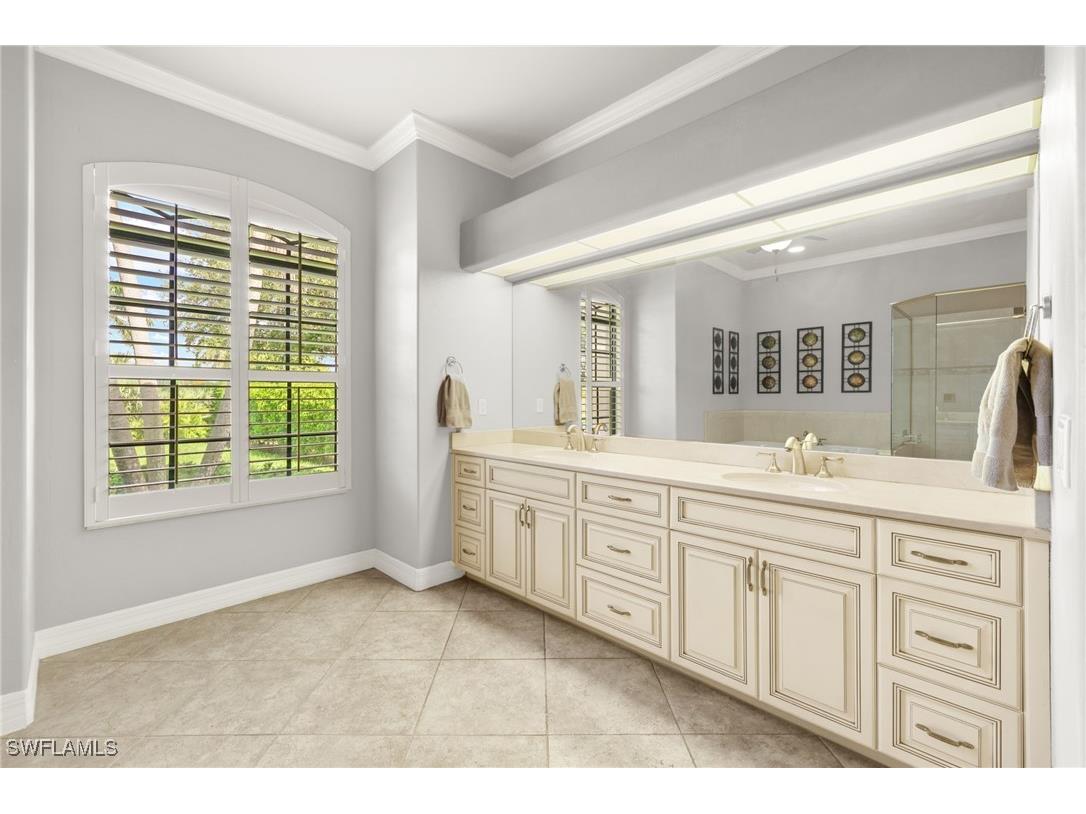 5251 Westminster Drive Fort Myers FL 33919 225058707 image16