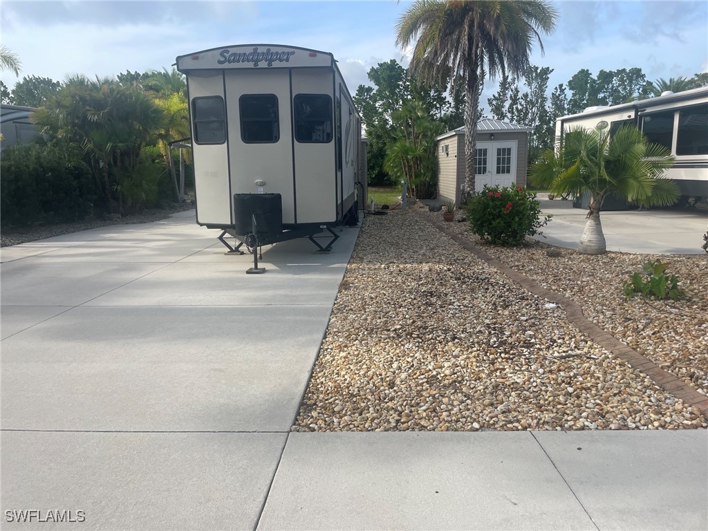 5252 Cypress Trail Resort Circle Fort Myers FL 33905 225051547 image2