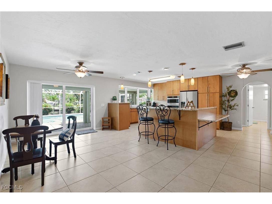 5252 Seminole Court Cape Coral FL 33904 2025009877 image16