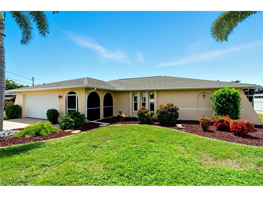5252 Seminole Court Cape Coral FL 33904 2025009877 image2