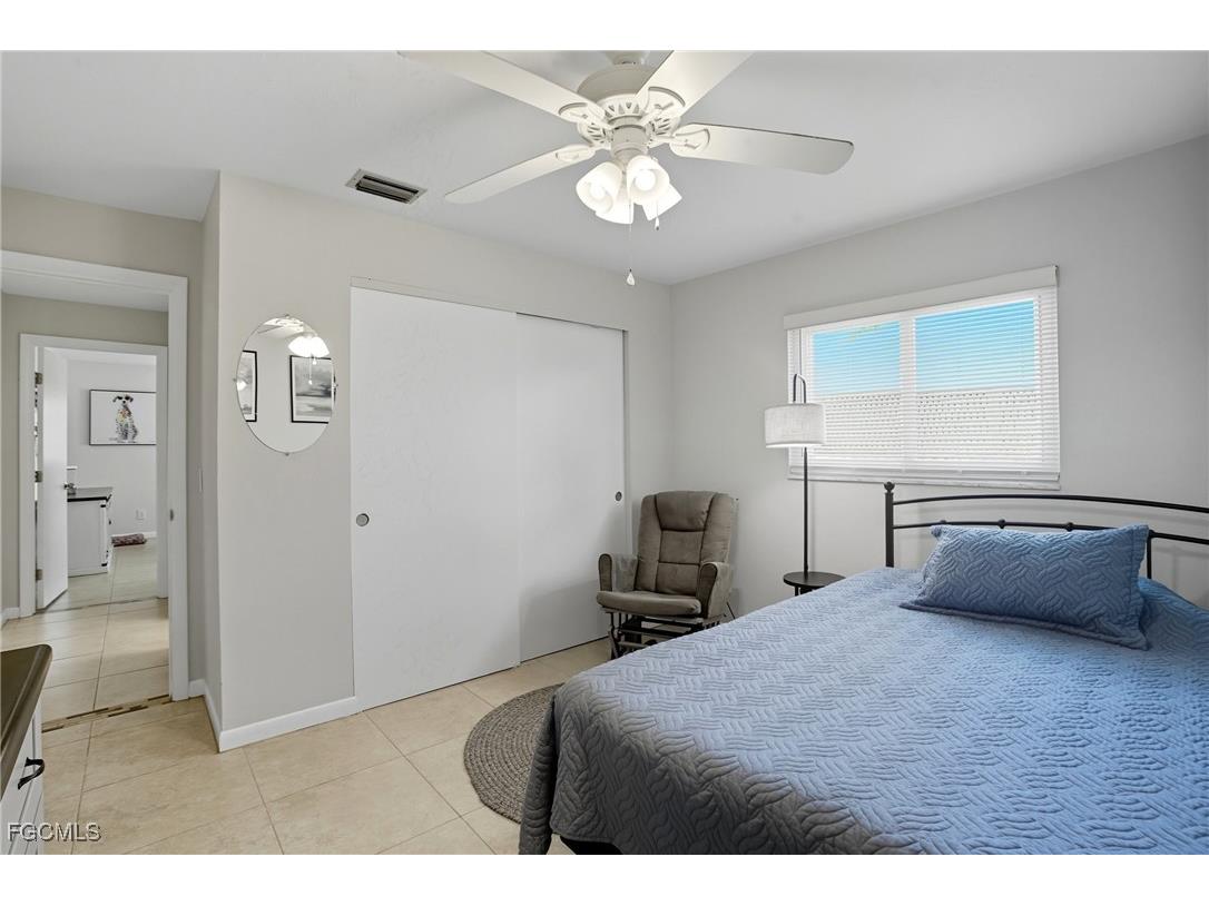 5252 Seminole Court Cape Coral FL 33904 2025009877 image30