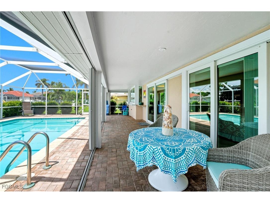 5252 Seminole Court Cape Coral FL 33904 2025009877 image38