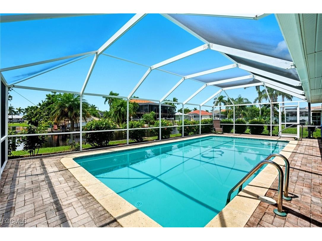 5252 Seminole Court Cape Coral FL 33904 2025009877 image39