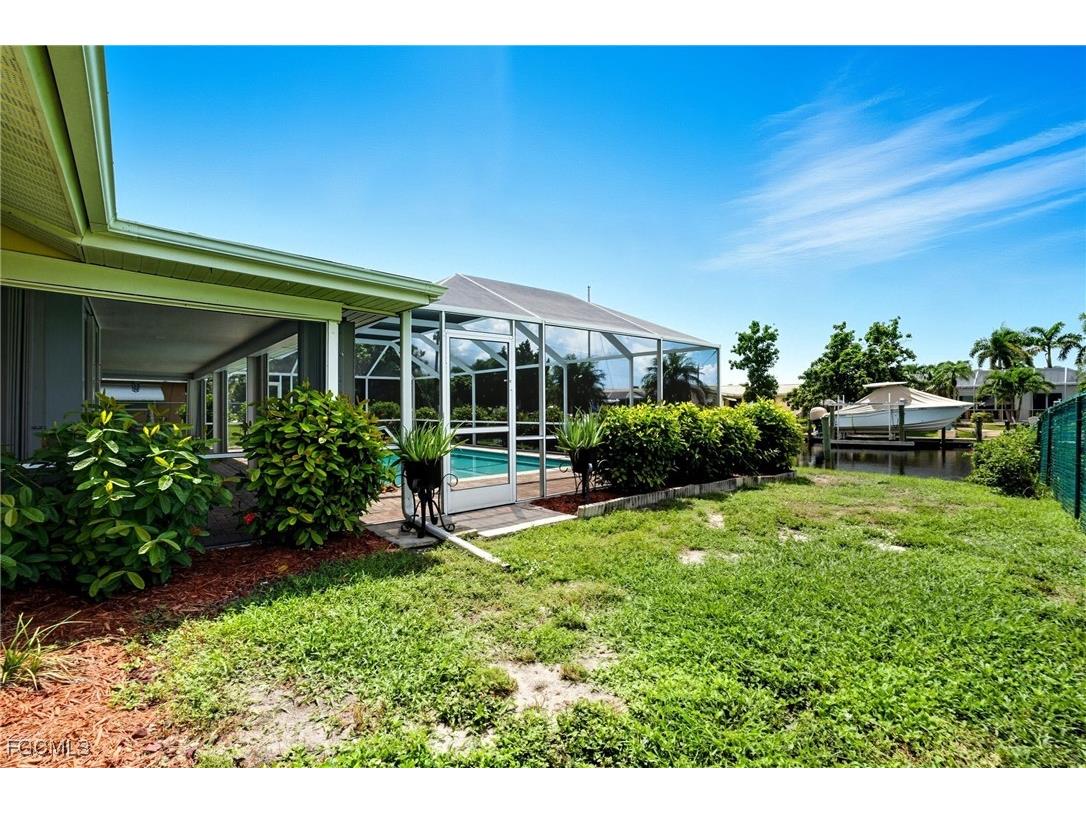 5252 Seminole Court Cape Coral FL 33904 2025009877 image44