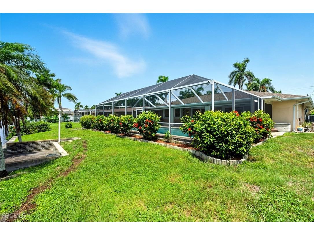 5252 Seminole Court Cape Coral FL 33904 2025009877 image46