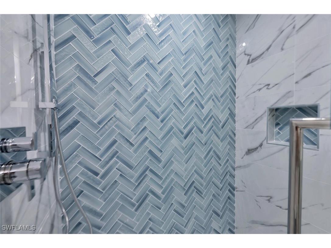 5253 Sycamore Drive Naples FL 34119 225076528 image29