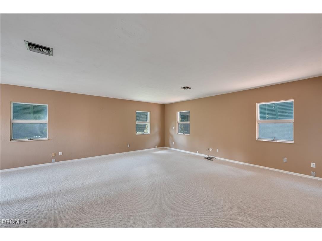 5254 River Blossom Lane Fort Denaud FL 33935 2025010138 image6