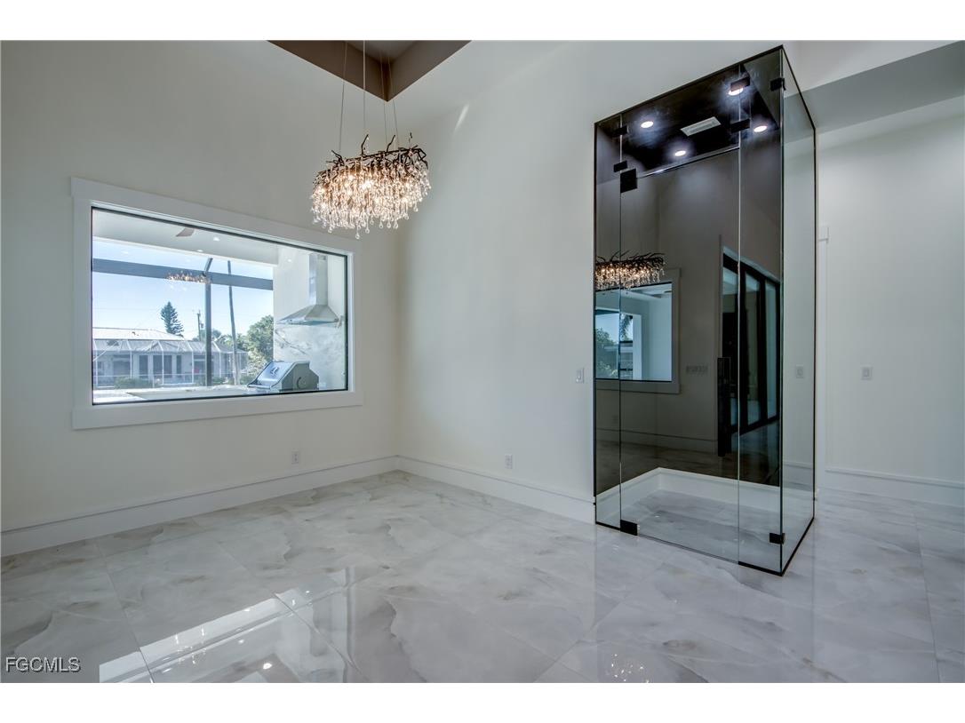 5254 Tamiami Court Cape Coral FL 33904 2025023202 image14