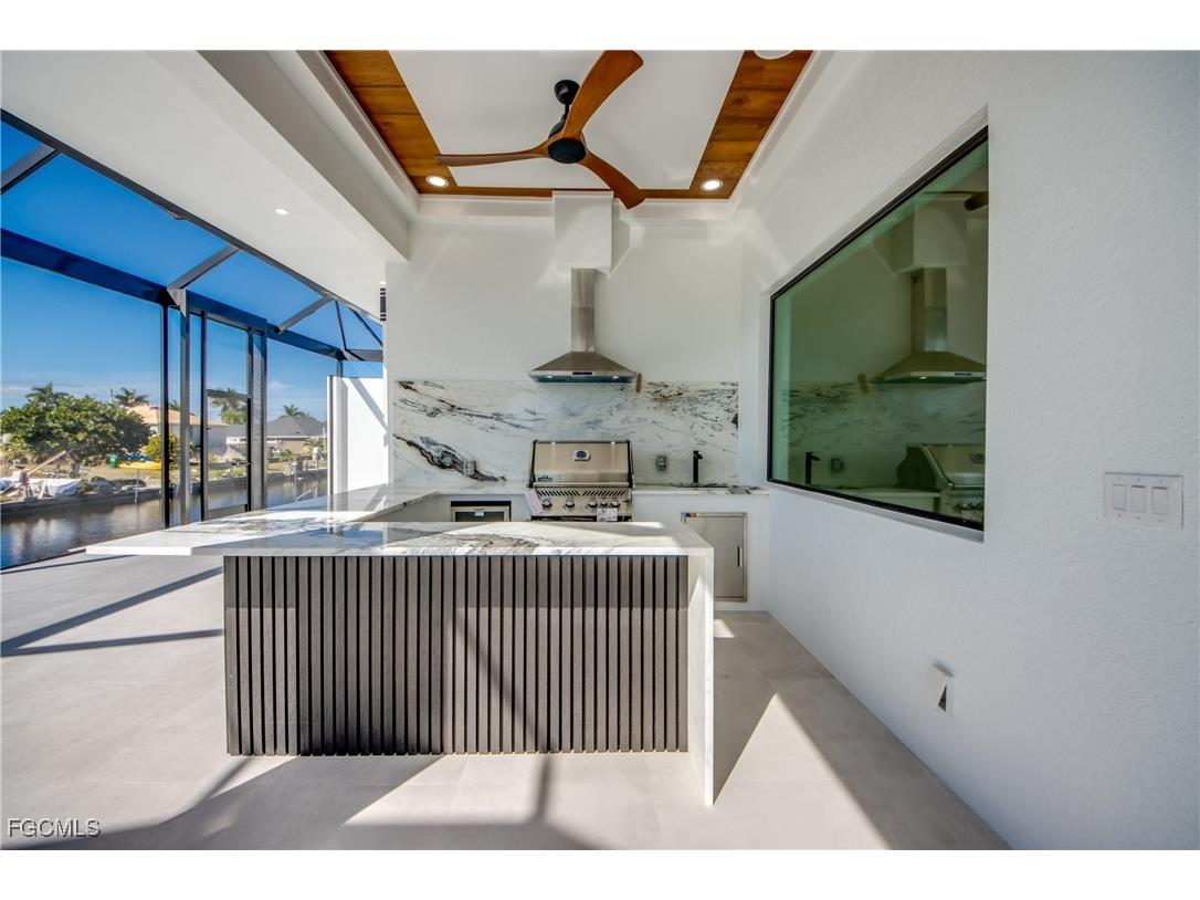 5254 Tamiami Court Cape Coral FL 33904 2025023202 image41