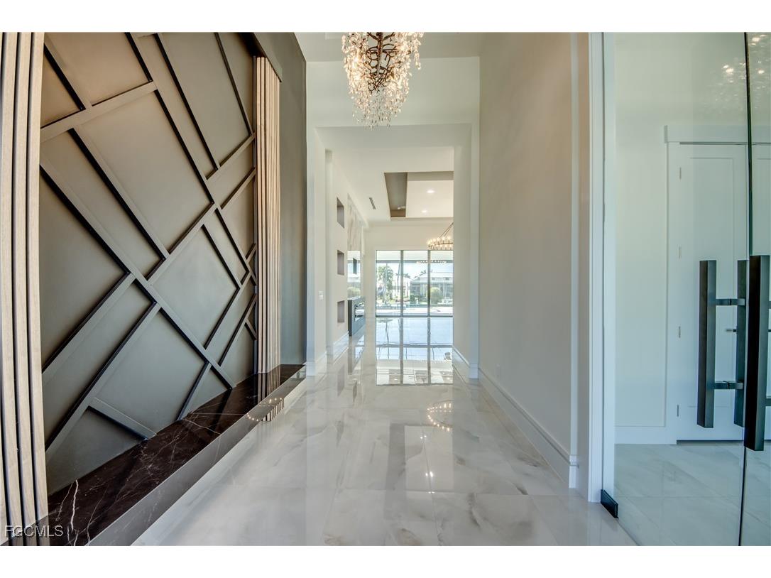 5254 Tamiami Court Cape Coral FL 33904 2025023202 image5