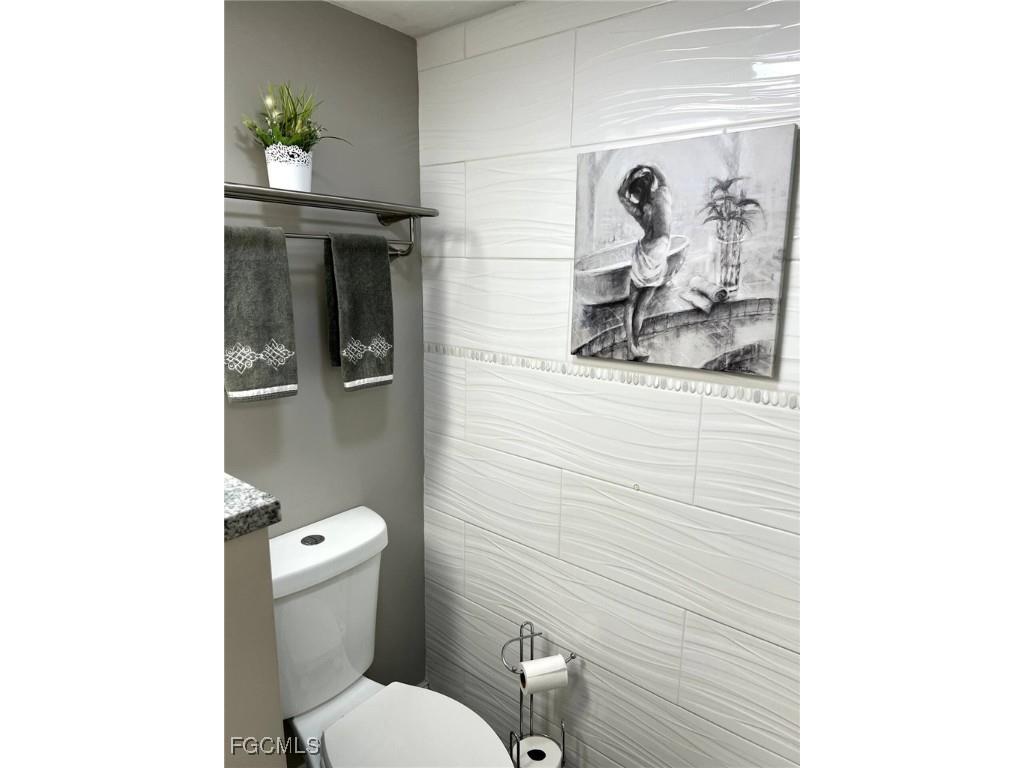 5255 Coronado Parkway #2 Cape Coral FL 33904 2025006685 image11