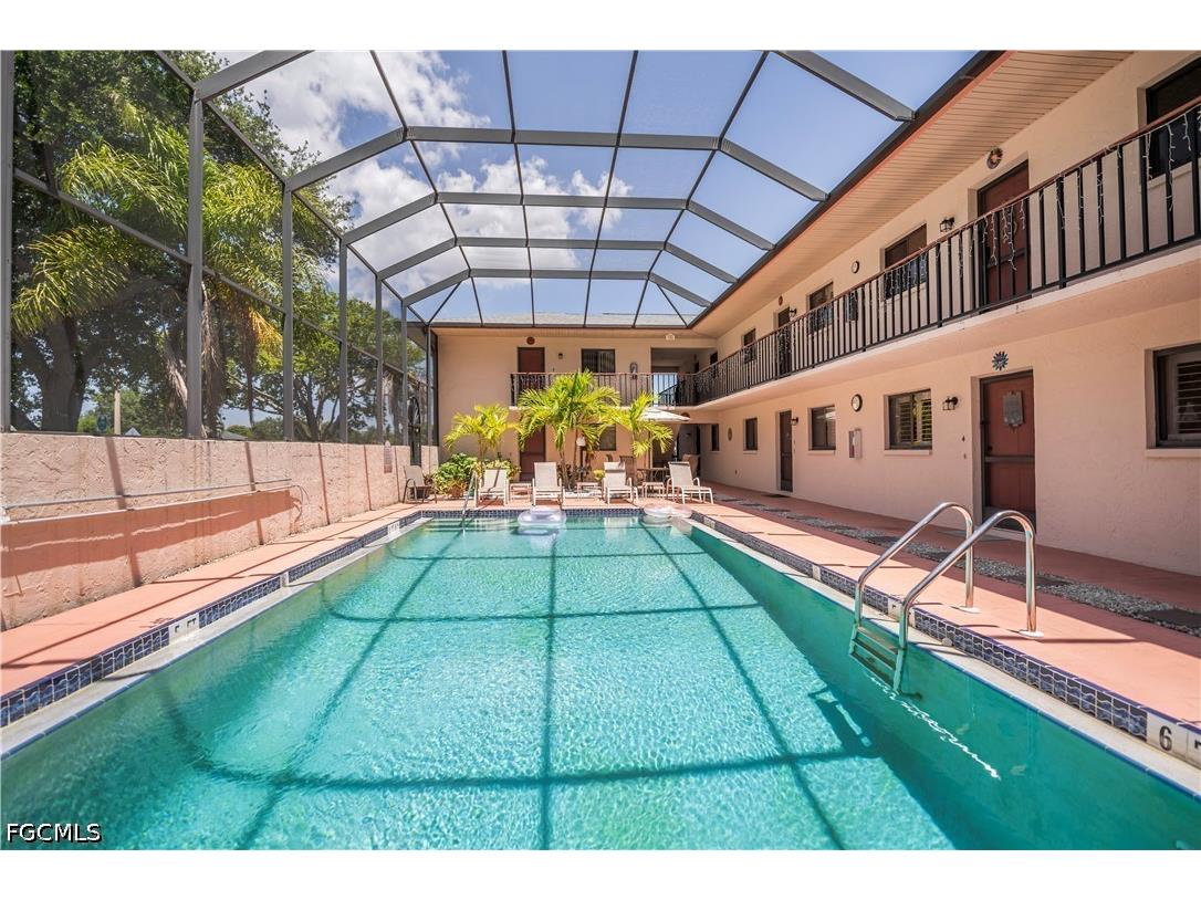 5255 Coronado Parkway #4 Cape Coral FL 33904 2026020025 image1