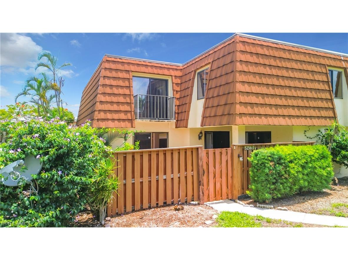 5256 Cedarbend Drive #3 Fort Myers FL 33919 223041501 image1