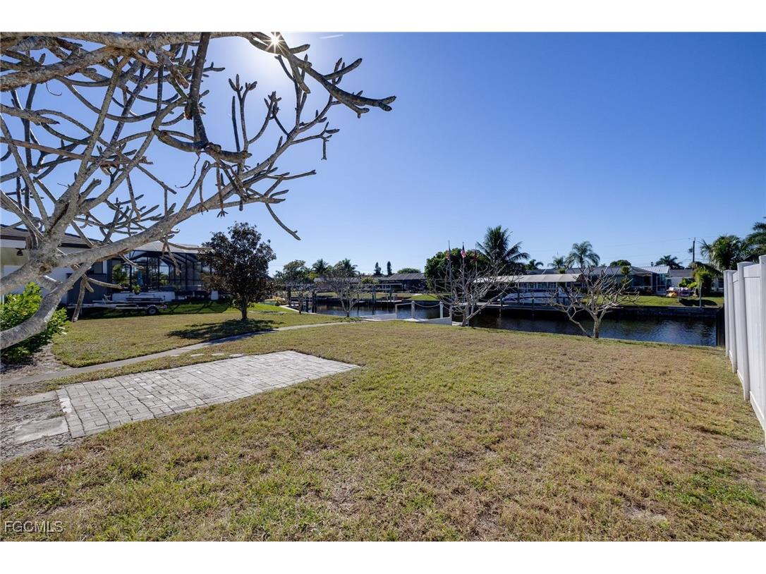 5256 Willow Court Cape Coral FL 33904 2026001142 image10