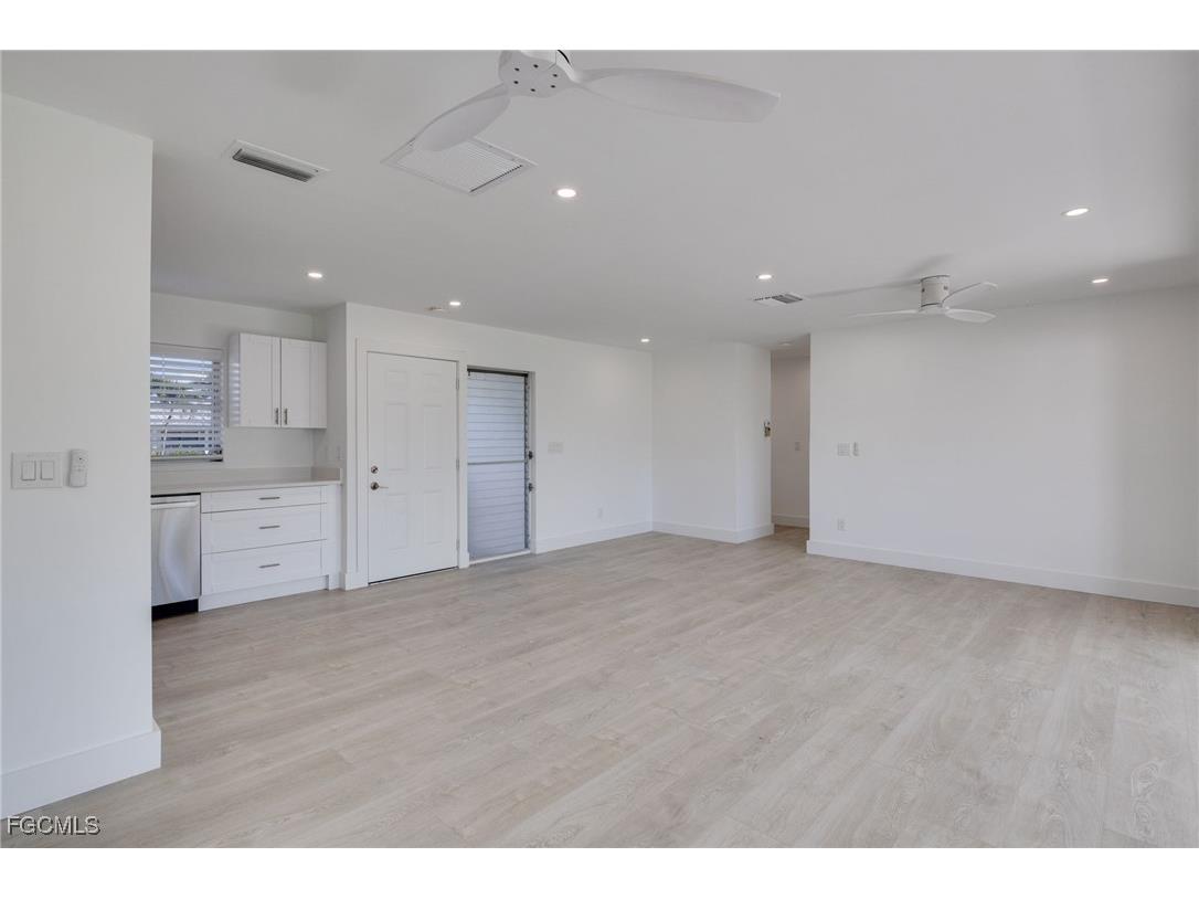 5256 Willow Court Cape Coral FL 33904 2026001142 image4