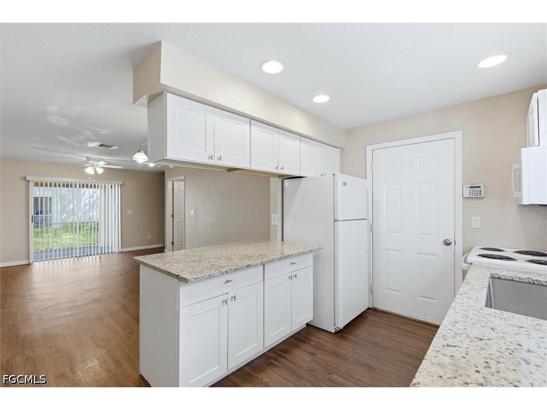 5257 Leeds Road Fort Myers FL 33907 2026016541 image11