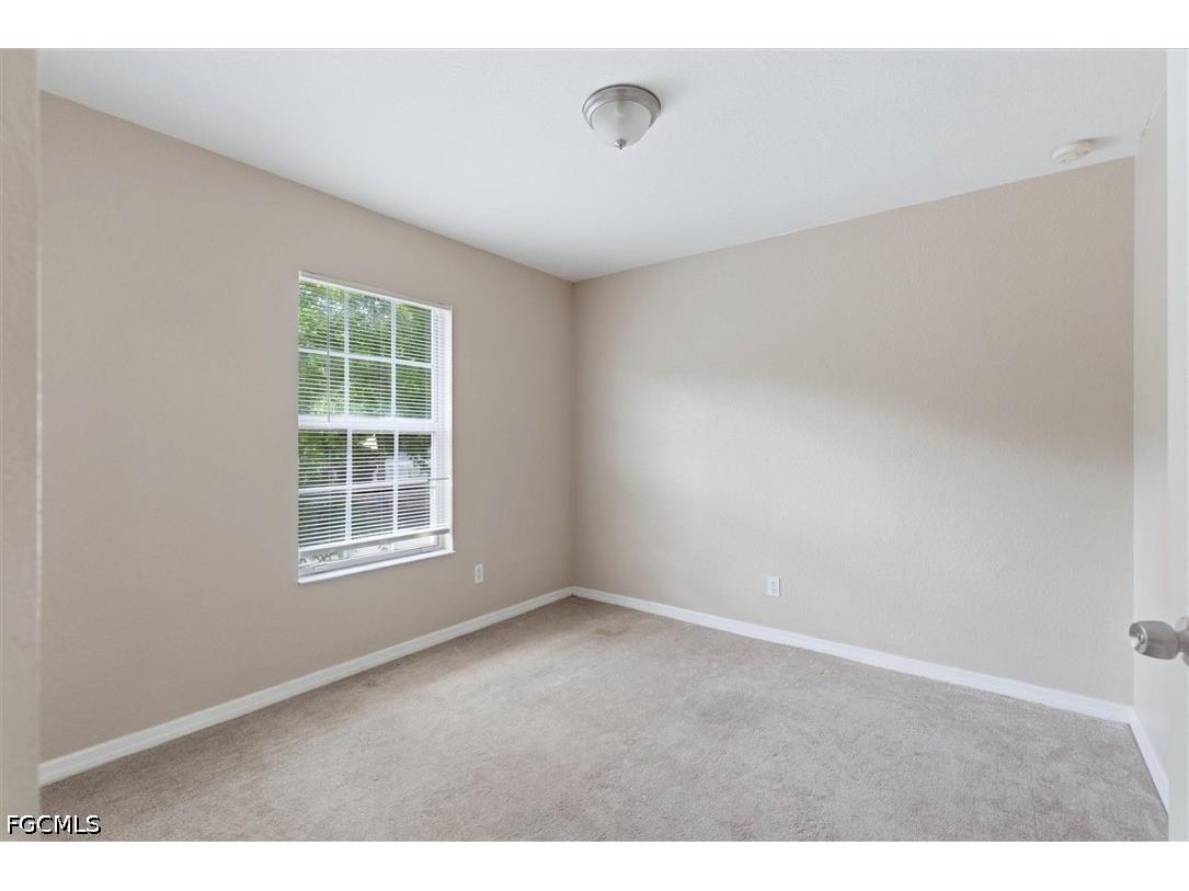 5257 Leeds Road Fort Myers FL 33907 2026016541 image19