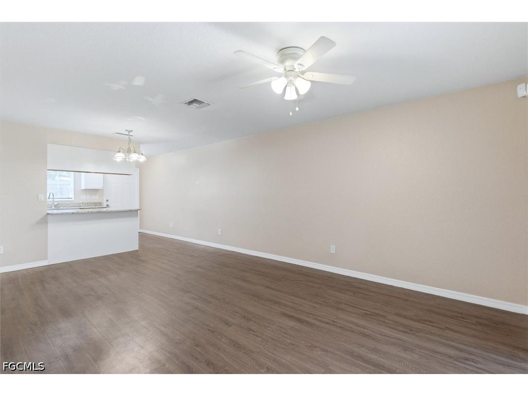 5257 Leeds Road Fort Myers FL 33907 2026016541 image7