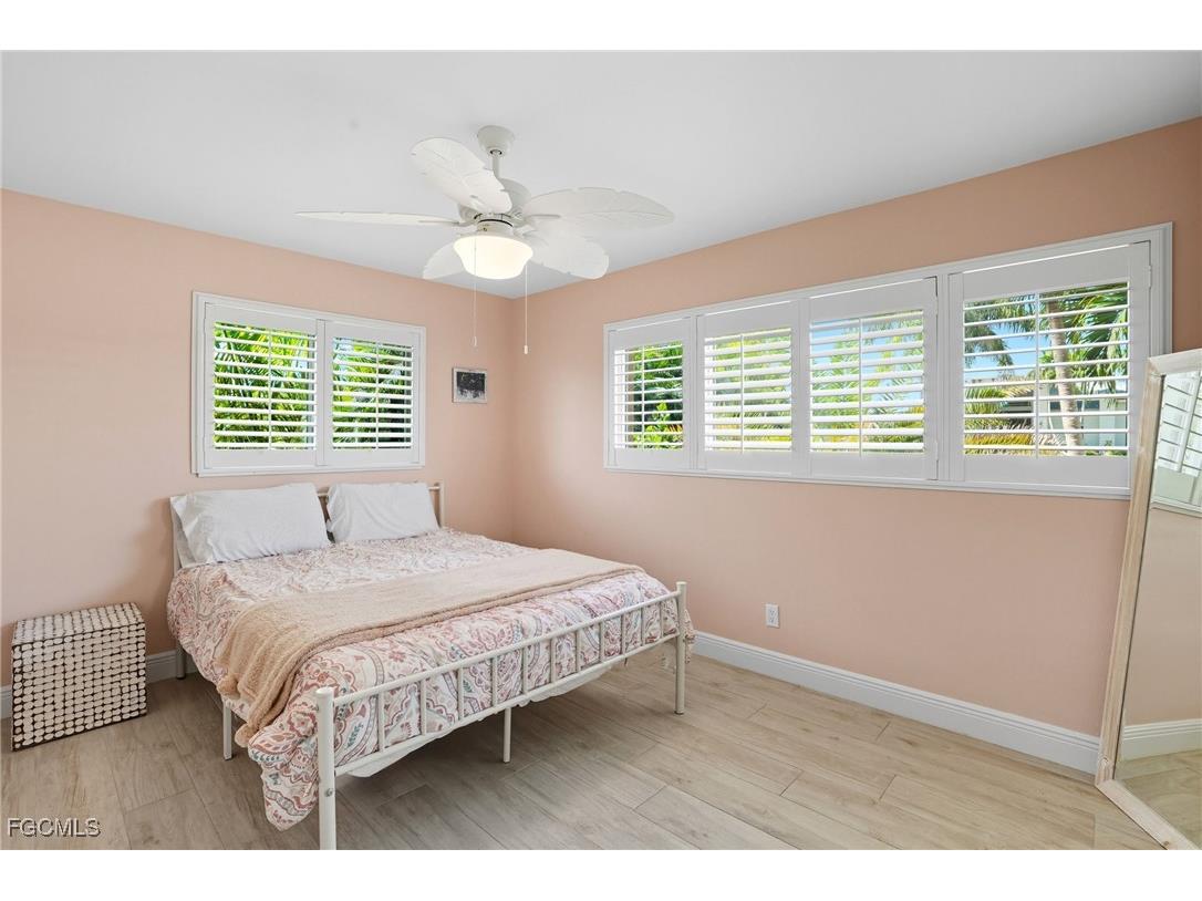 5257 Stratford Court Cape Coral FL 33904 2025012844 image25