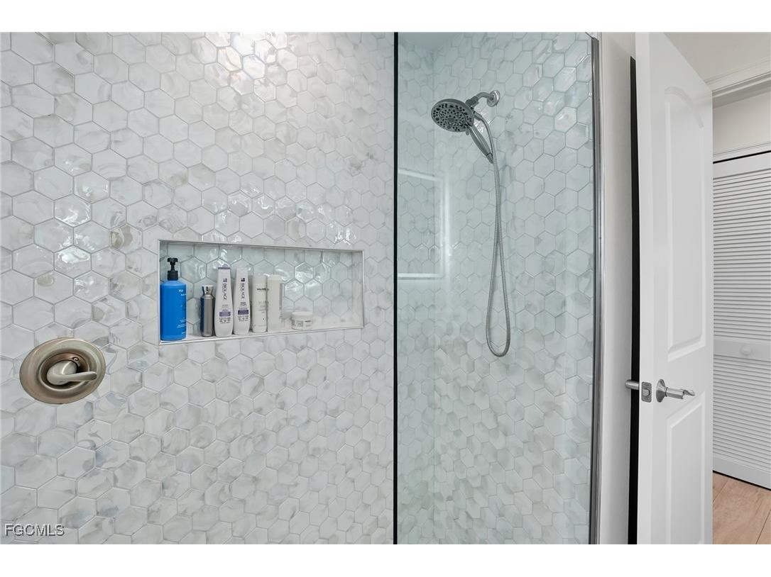 5257 Stratford Court Cape Coral FL 33904 2025012844 image27