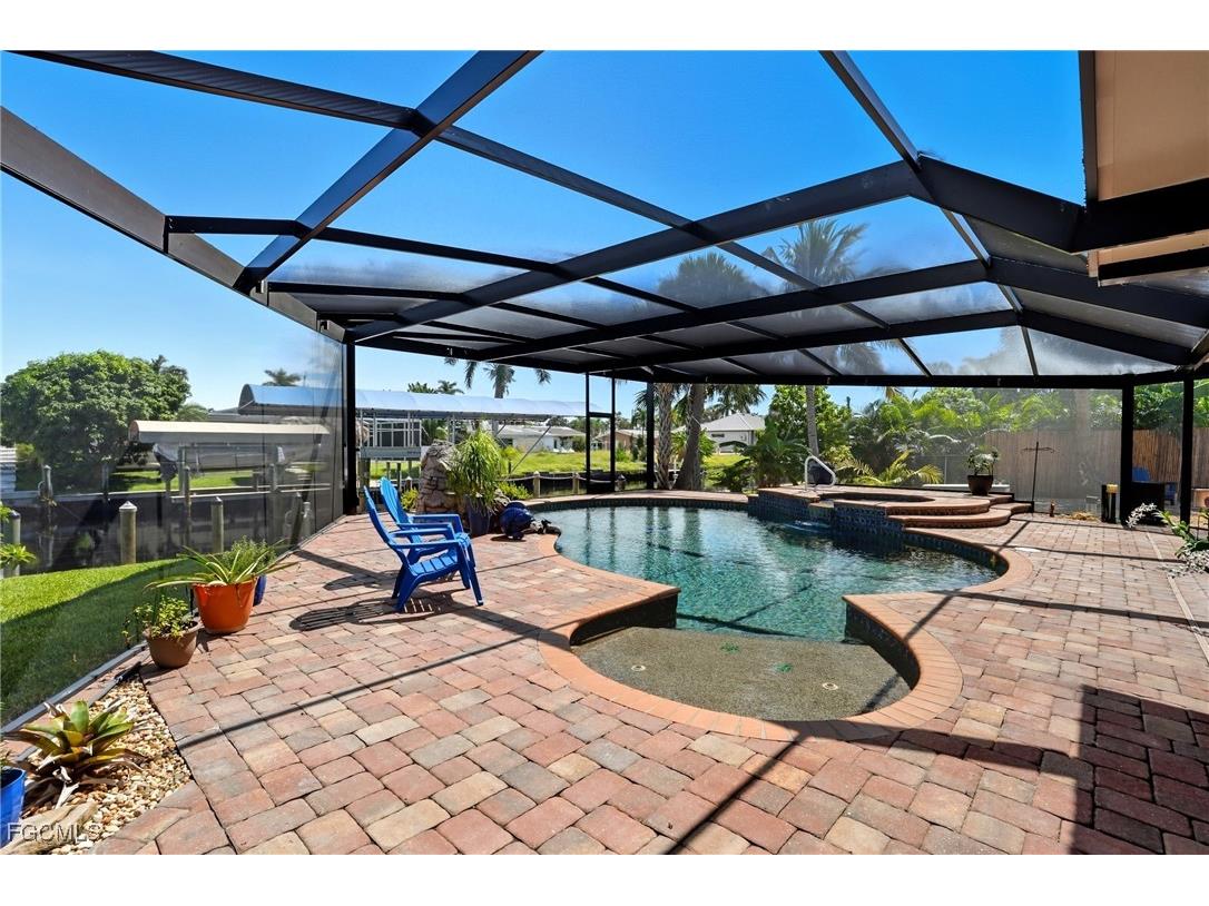 5257 Stratford Court Cape Coral FL 33904 2025012844 image34