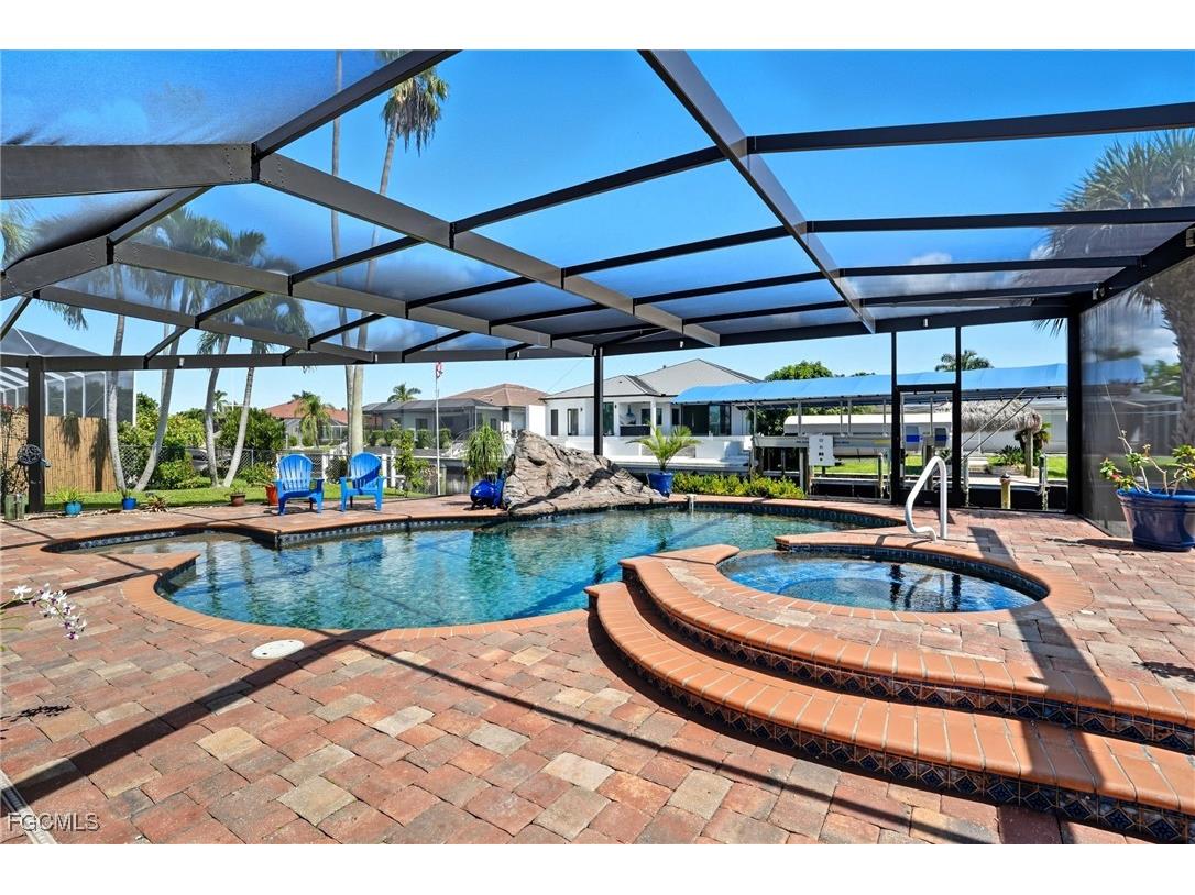 5257 Stratford Court Cape Coral FL 33904 2025012844 image44