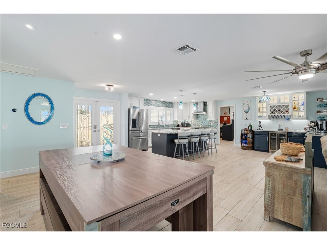 5257 Stratford Court Cape Coral FL 33904 2025012844 image9