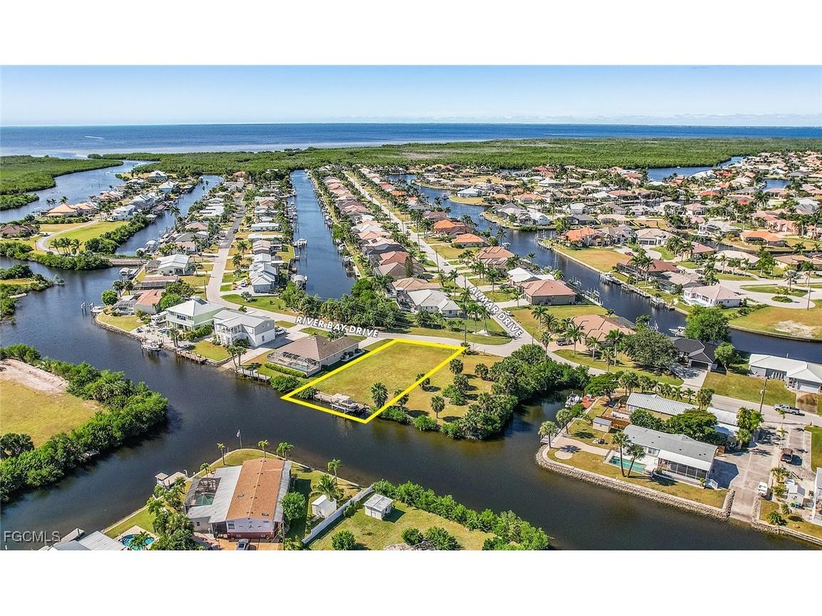 5258 River Bay Drive Punta Gorda FL 33950 2025022111 image1