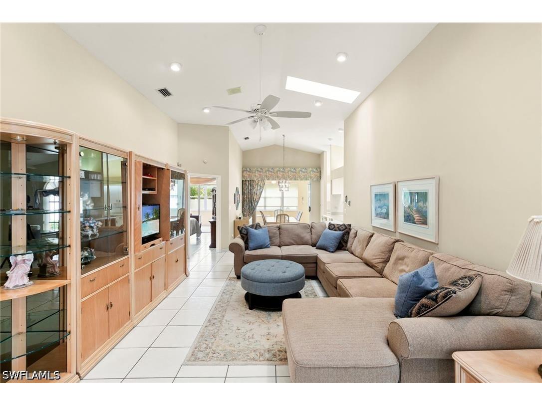 526 100th Avenue N Naples FL 34108 226021813 image7