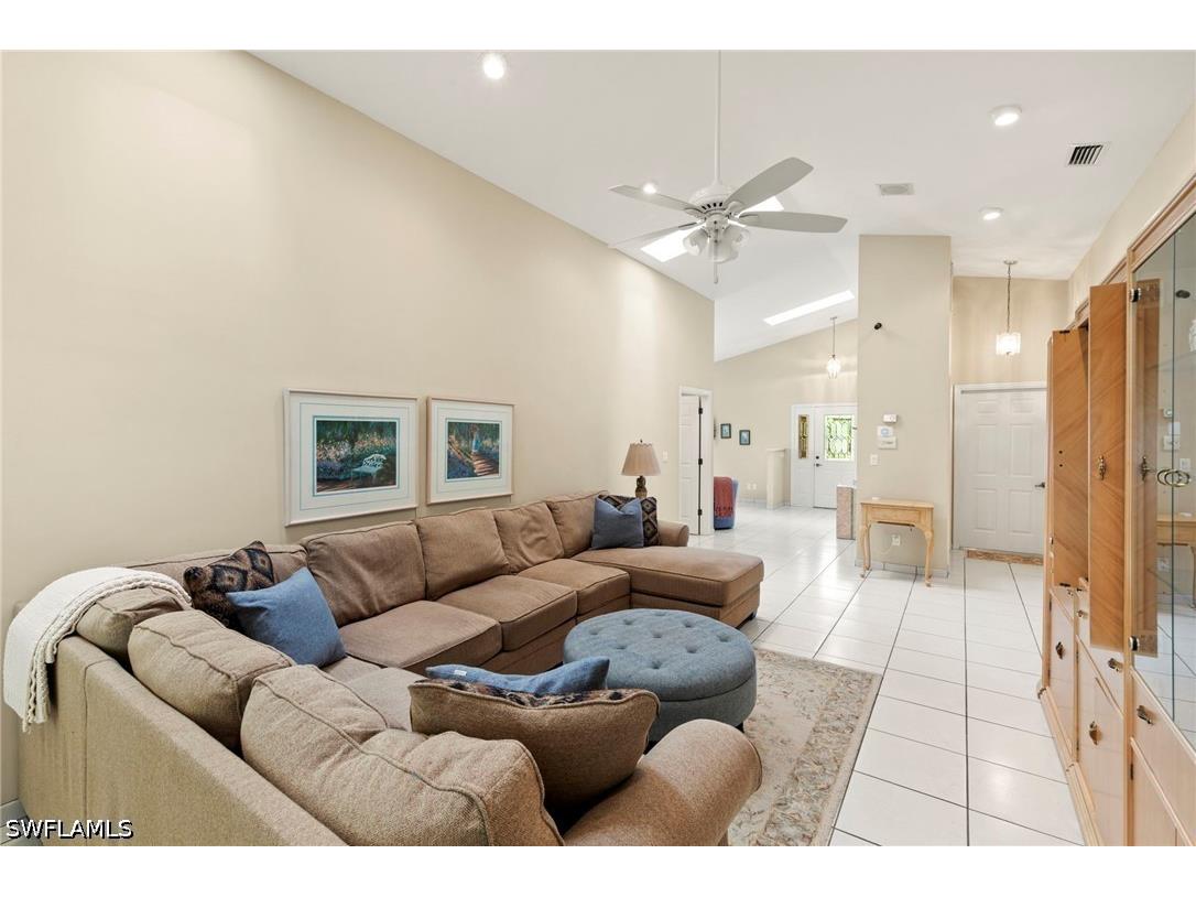 526 100th Avenue N Naples FL 34108 226021813 image9